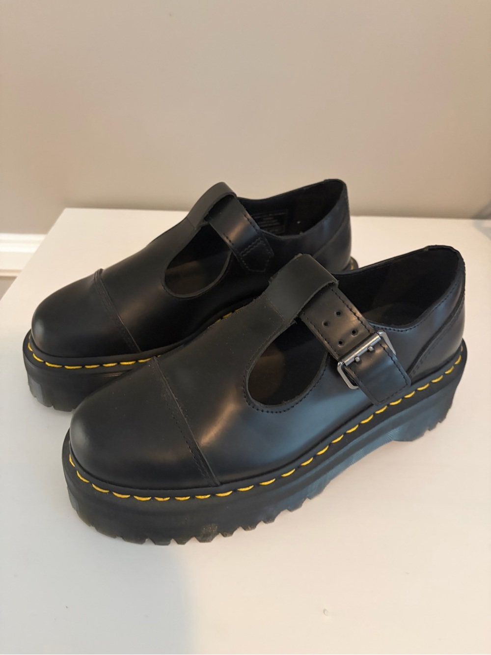 Dr Martens Black T-Strap Platform Mary Jane Shoes. NEW